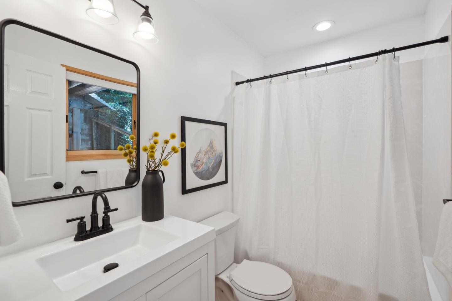 Detail Gallery Image 30 of 51 For 103 Harkins Rd, Woodside,  CA 94062 - 5 Beds | 3/1 Baths