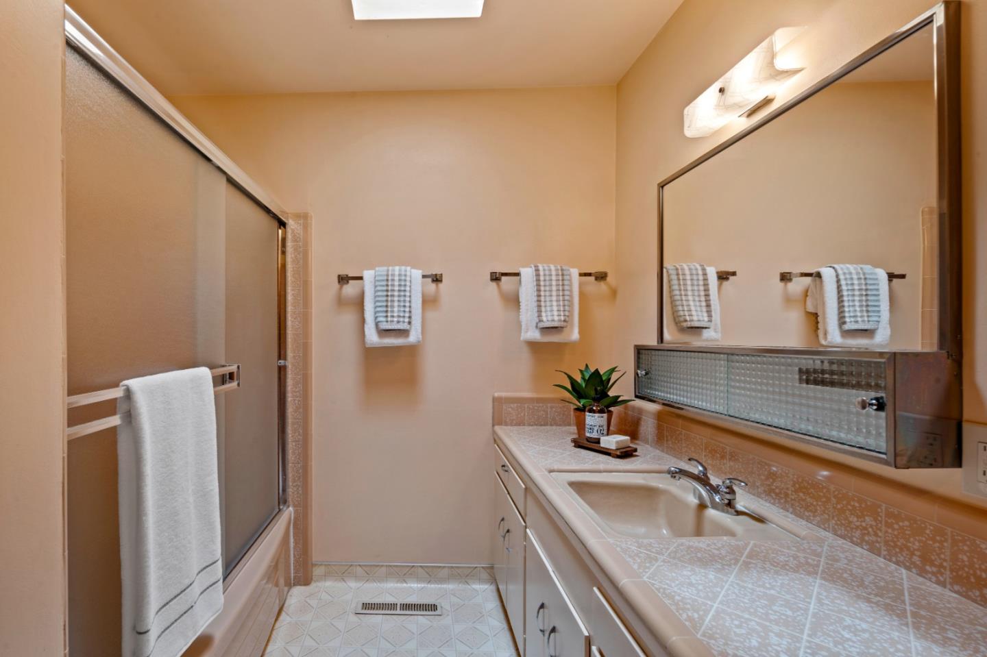 Detail Gallery Image 20 of 22 For 1088 Indian Village Rd, Pebble Beach,  CA 93953 - 4 Beds | 3 Baths