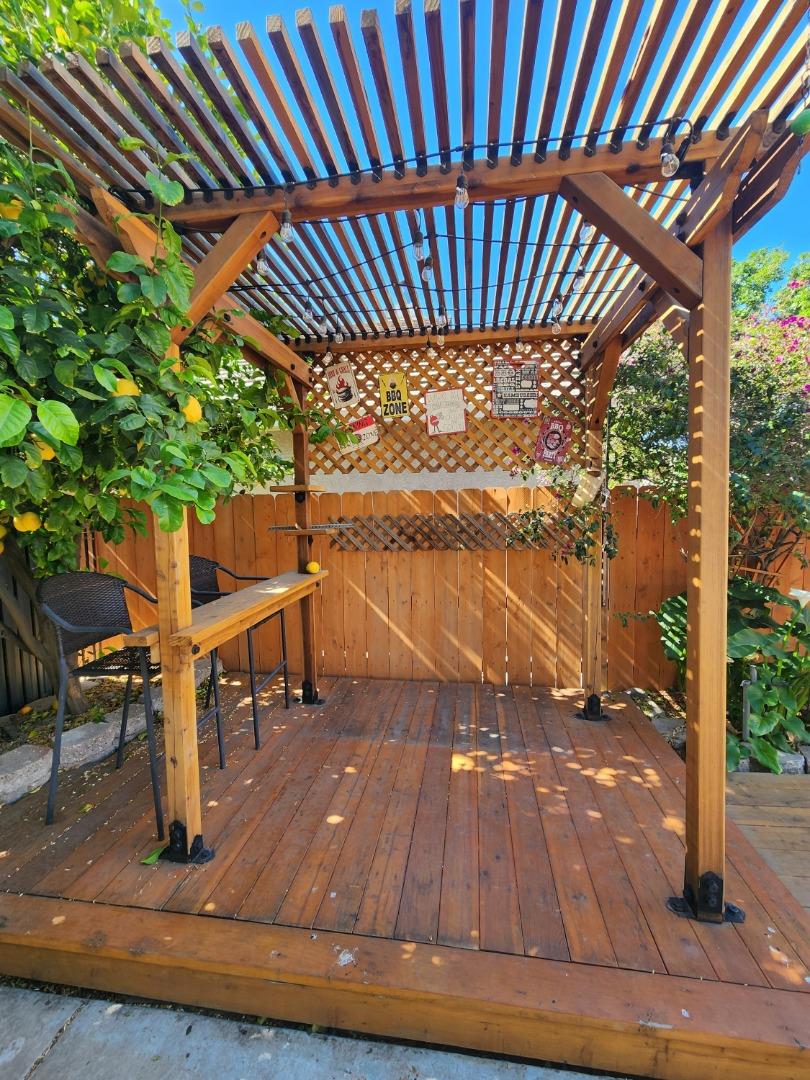 Detail Gallery Image 16 of 17 For Hawkins Ln, Tracy,  CA 95377 - 4 Beds | 2/1 Baths