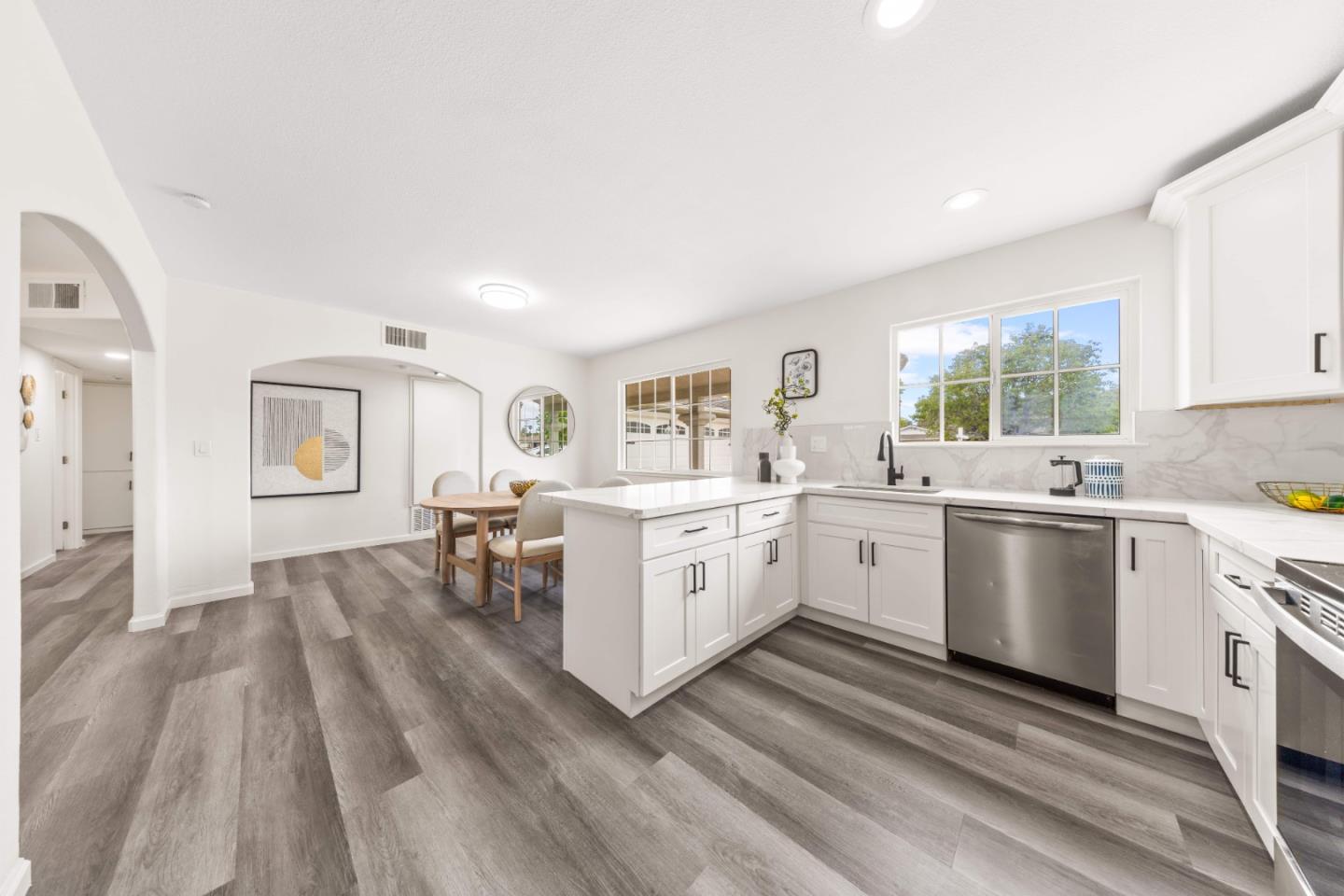 Detail Gallery Image 11 of 35 For 2160 Mendota Way, San Jose,  CA 95122 - 3 Beds | 2 Baths