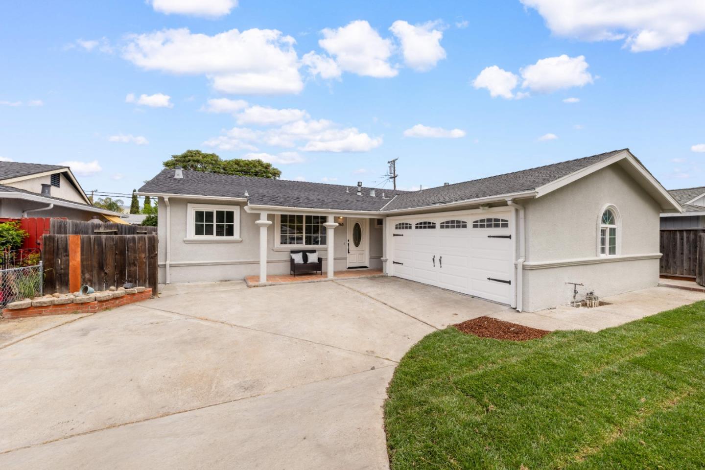 Detail Gallery Image 2 of 35 For 2160 Mendota Way, San Jose,  CA 95122 - 3 Beds | 2 Baths