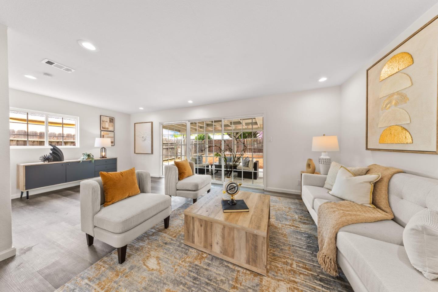 Detail Gallery Image 4 of 35 For 2160 Mendota Way, San Jose,  CA 95122 - 3 Beds | 2 Baths