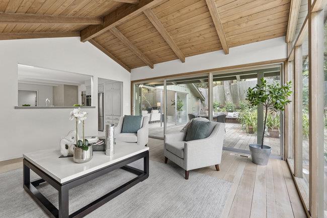 Detail Gallery Image 22 of 43 For 300 Chesham Ave, San Carlos,  CA 94070 - 4 Beds | 2 Baths