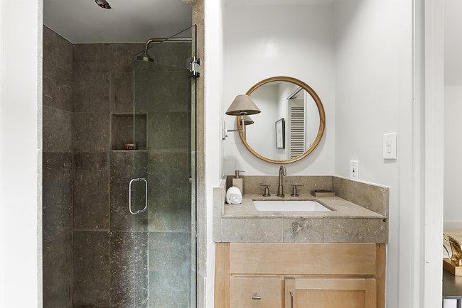 Detail Gallery Image 28 of 43 For 300 Chesham Ave, San Carlos,  CA 94070 - 4 Beds | 2 Baths