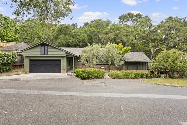 Detail Gallery Image 6 of 43 For 300 Chesham Ave, San Carlos,  CA 94070 - 4 Beds | 2 Baths