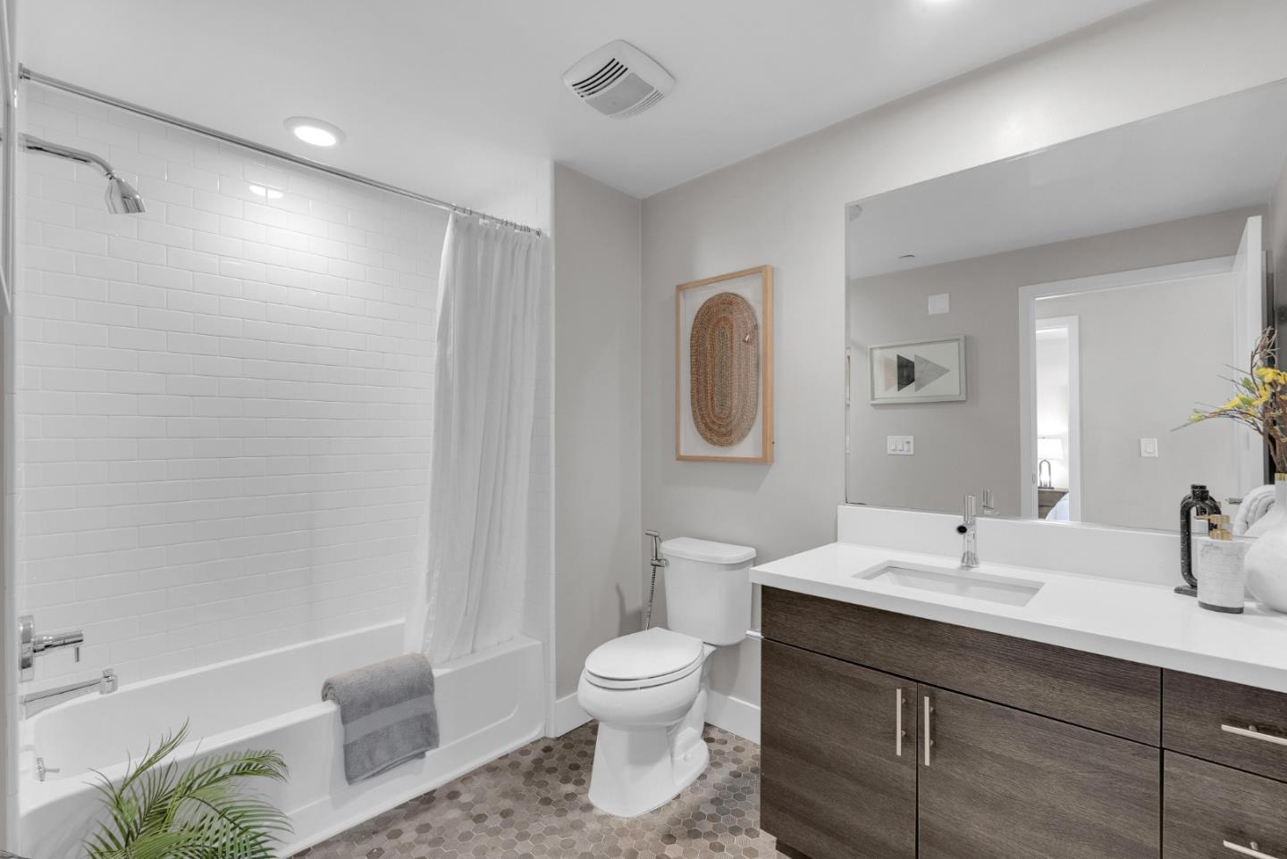 Detail Gallery Image 22 of 68 For 400 Mariners Island Blvd #214,  San Mateo,  CA 94404 - 2 Beds | 2 Baths