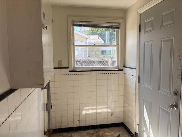 Detail Gallery Image 8 of 17 For 1001 S 12th St, San Jose,  CA 95112 - 2 Beds | 1 Baths