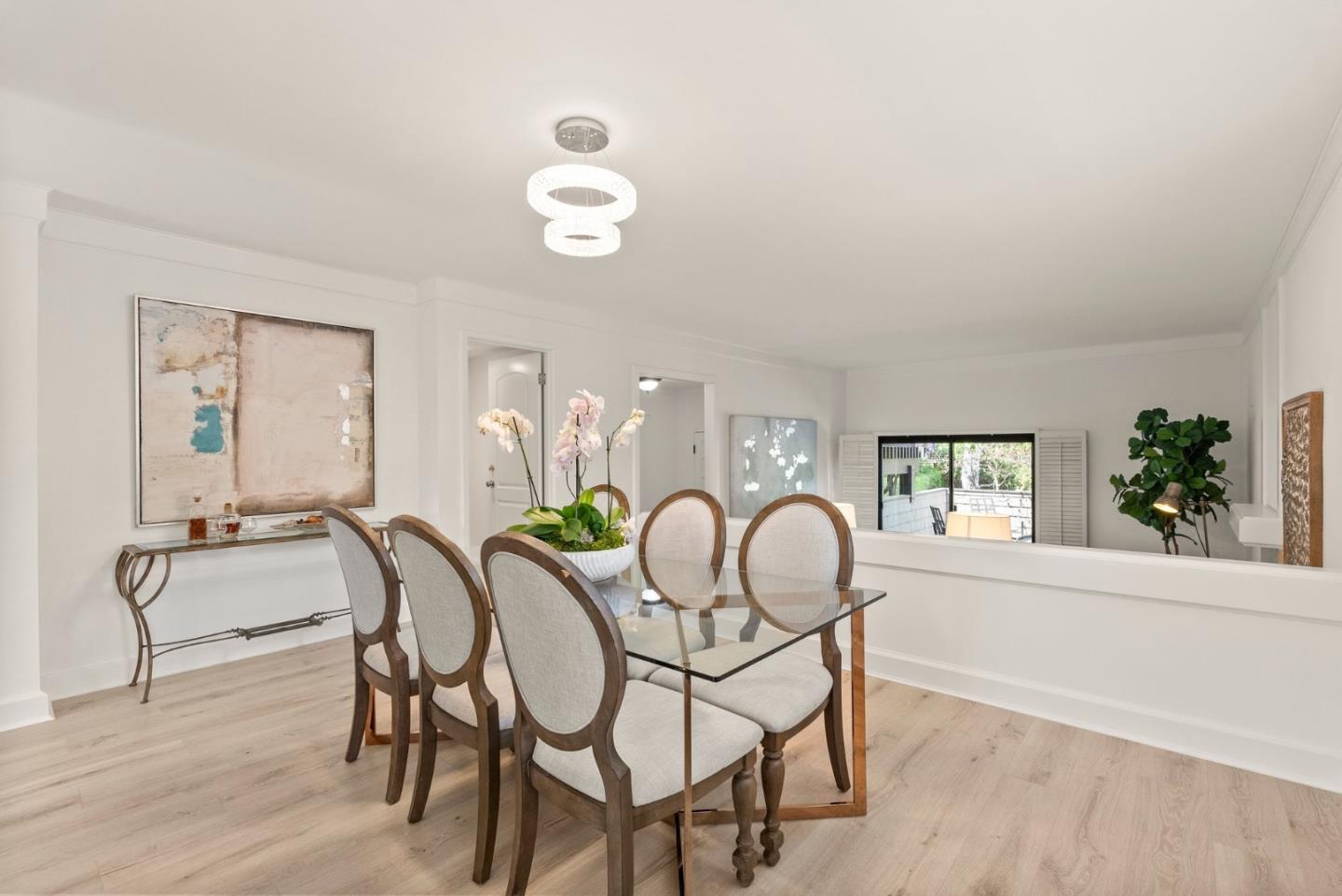 Detail Gallery Image 7 of 22 For 2142 Sand Hill Rd, Menlo Park,  CA 94025 - 3 Beds | 2/1 Baths