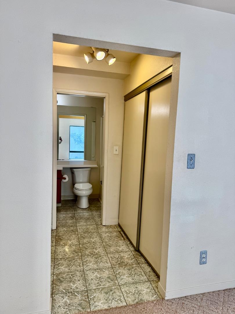 Detail Gallery Image 18 of 21 For 460 Pine Ave, Half Moon Bay,  CA 94019 - 2 Beds | 2 Baths