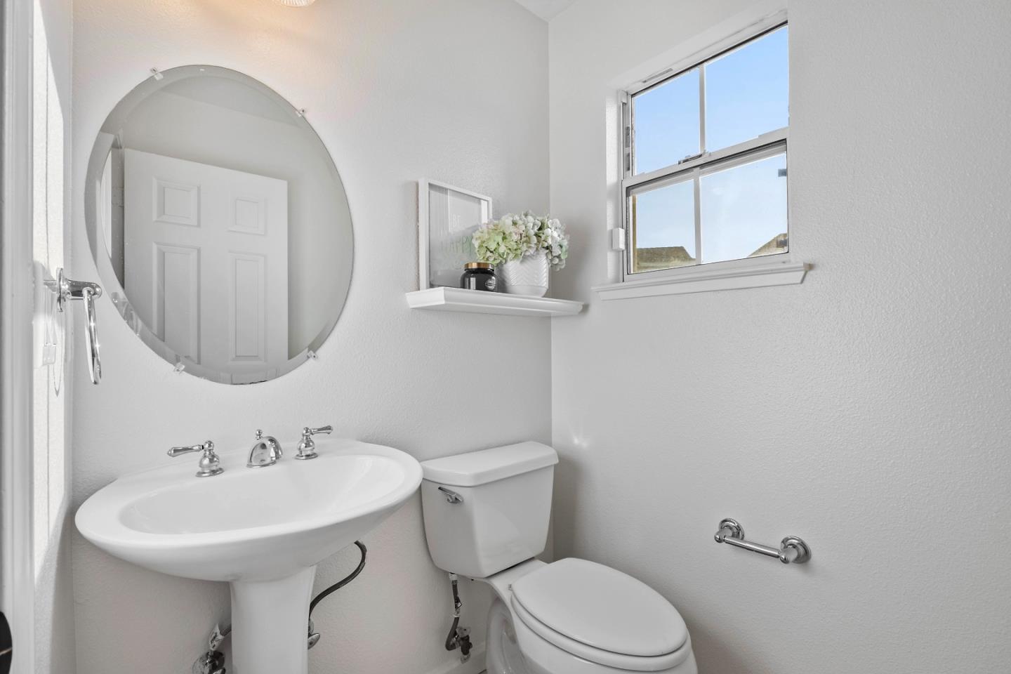 Detail Gallery Image 15 of 42 For 858 Windsor Hills Cir, San Jose,  CA 95123 - 3 Beds | 2/1 Baths
