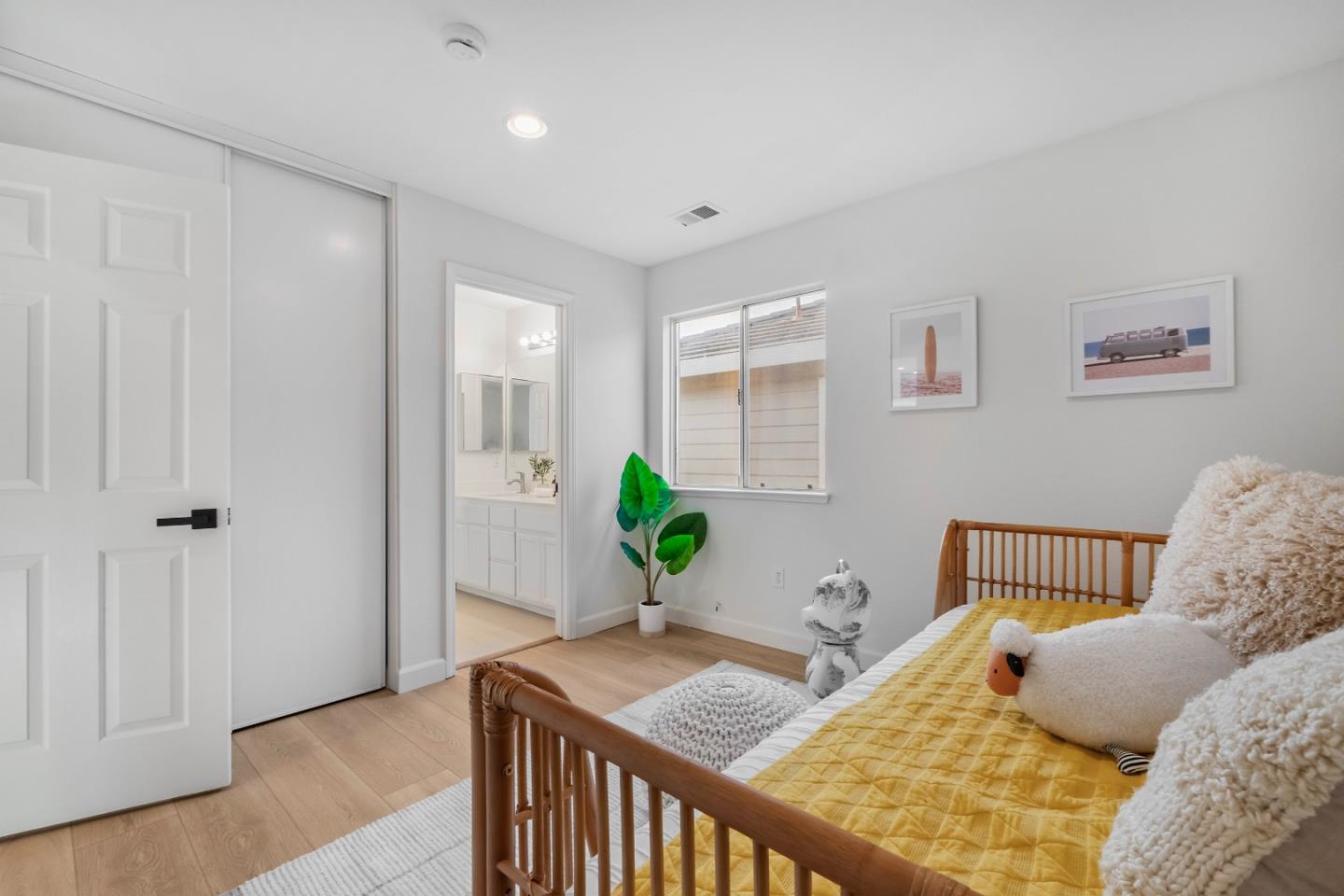 Detail Gallery Image 18 of 42 For 858 Windsor Hills Cir, San Jose,  CA 95123 - 3 Beds | 2/1 Baths
