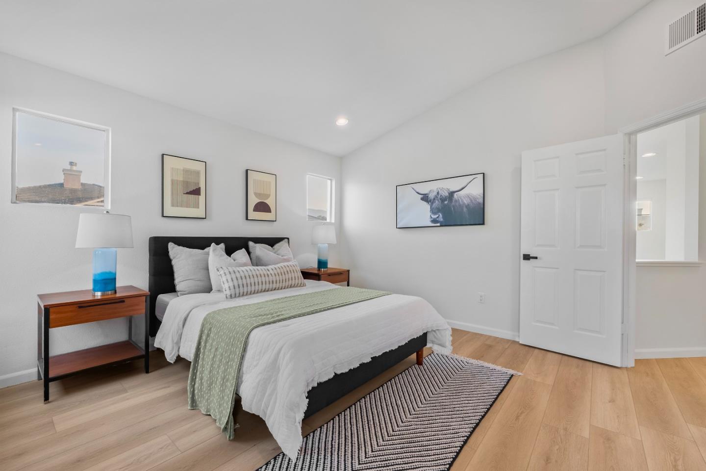 Detail Gallery Image 25 of 42 For 858 Windsor Hills Cir, San Jose,  CA 95123 - 3 Beds | 2/1 Baths