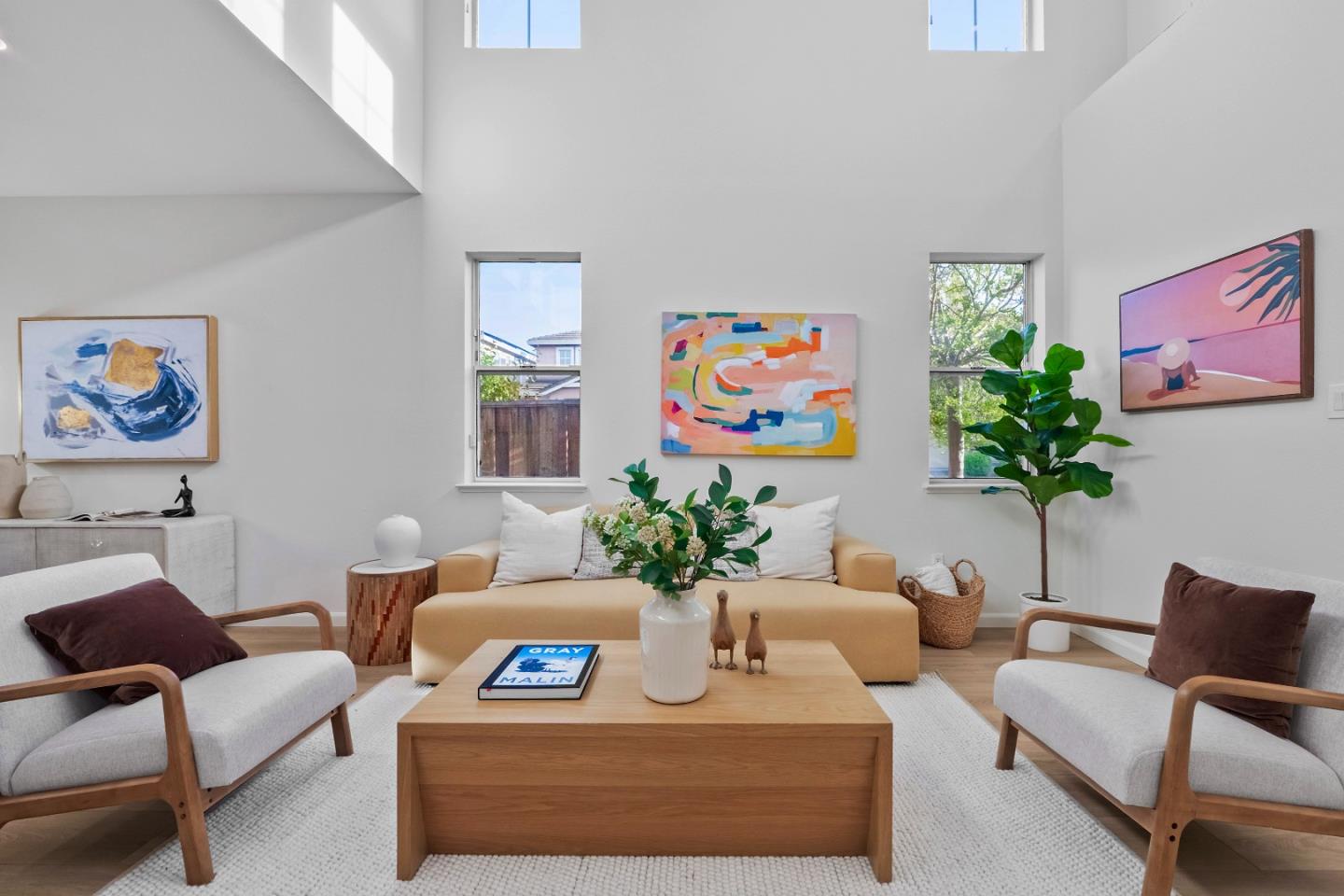 Detail Gallery Image 3 of 42 For 858 Windsor Hills Cir, San Jose,  CA 95123 - 3 Beds | 2/1 Baths