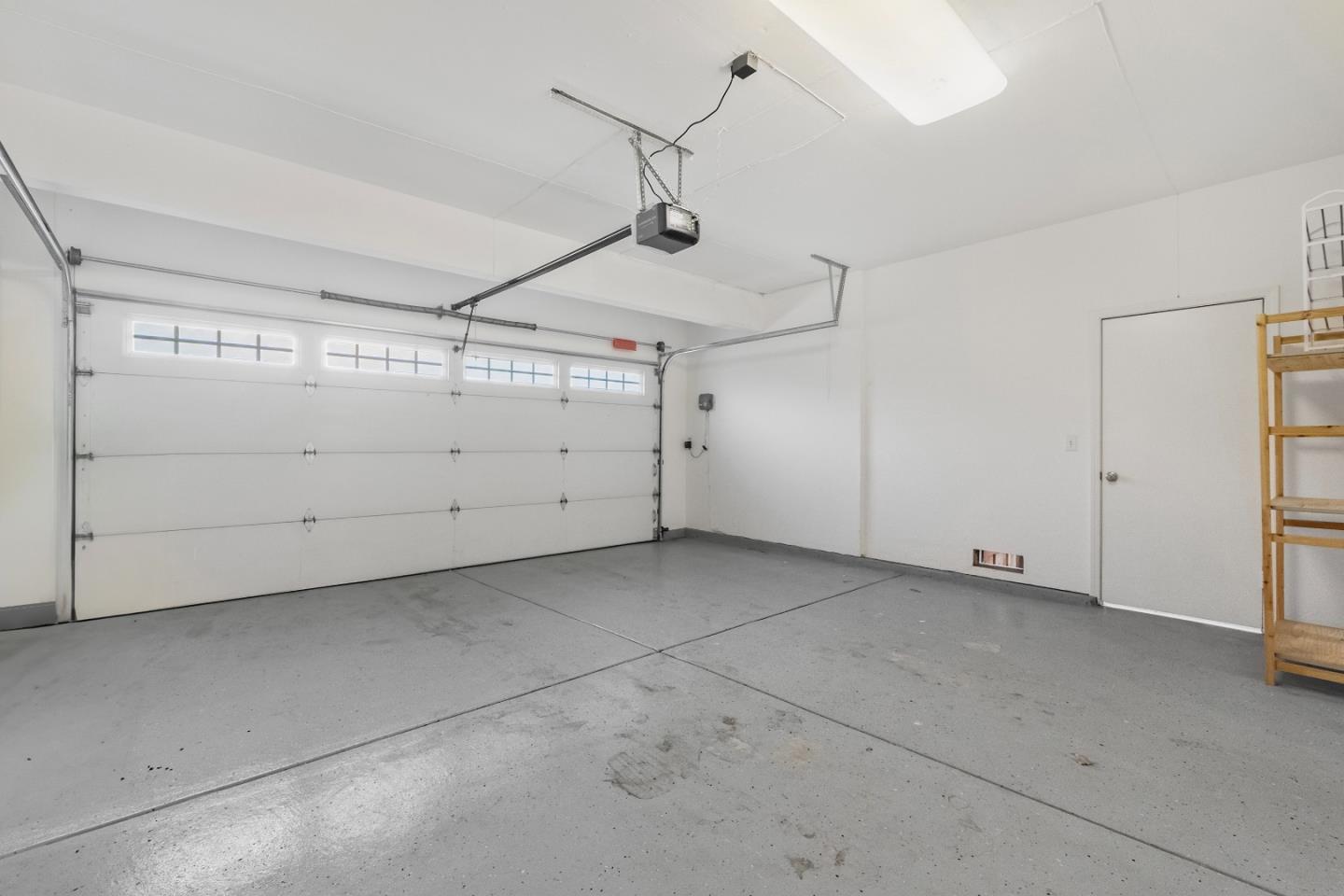 Detail Gallery Image 34 of 42 For 858 Windsor Hills Cir, San Jose,  CA 95123 - 3 Beds | 2/1 Baths