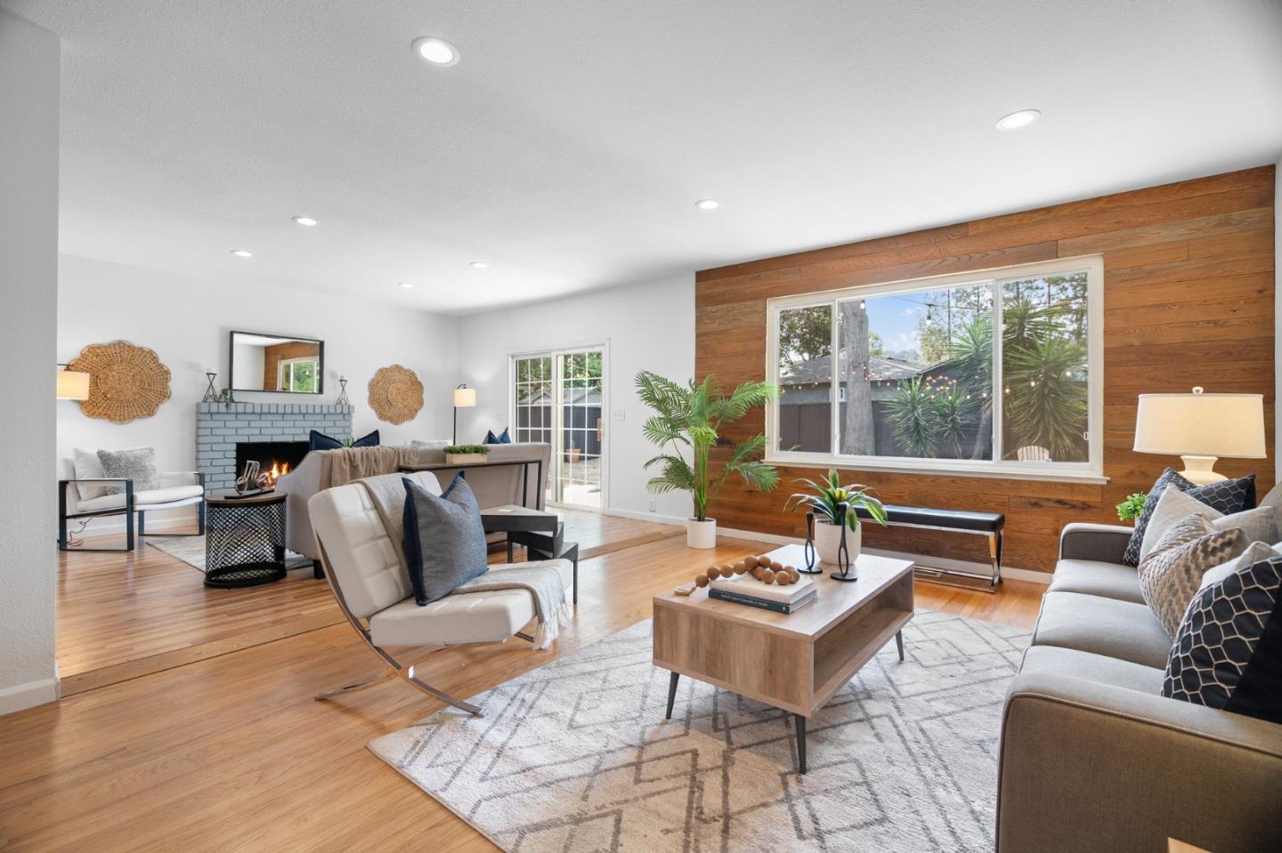 Detail Gallery Image 4 of 53 For 776 Vereda Ct, San Jose,  CA 95123 - 3 Beds | 2 Baths