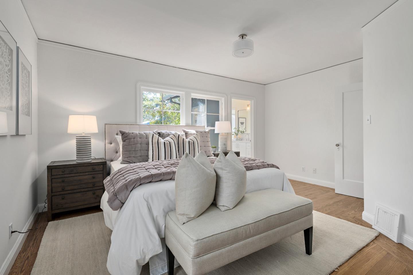 Detail Gallery Image 16 of 25 For 2425 Whipple Ave, Redwood City,  CA 94062 - 2 Beds | 2 Baths
