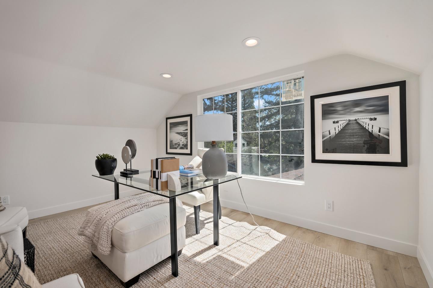 Detail Gallery Image 19 of 25 For 2425 Whipple Ave, Redwood City,  CA 94062 - 2 Beds | 2 Baths
