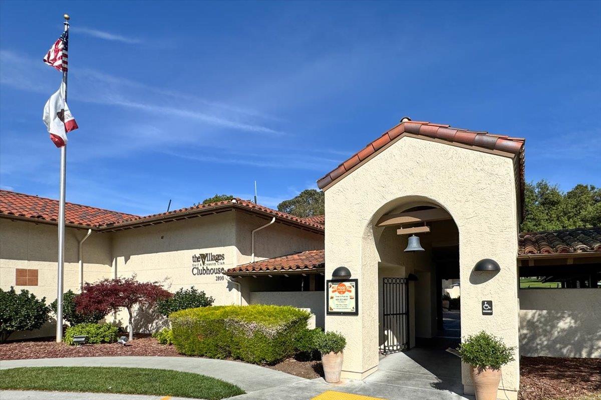 Detail Gallery Image 27 of 34 For 7829 Prestwick Cir, San Jose,  CA 95135 - 2 Beds | 2 Baths
