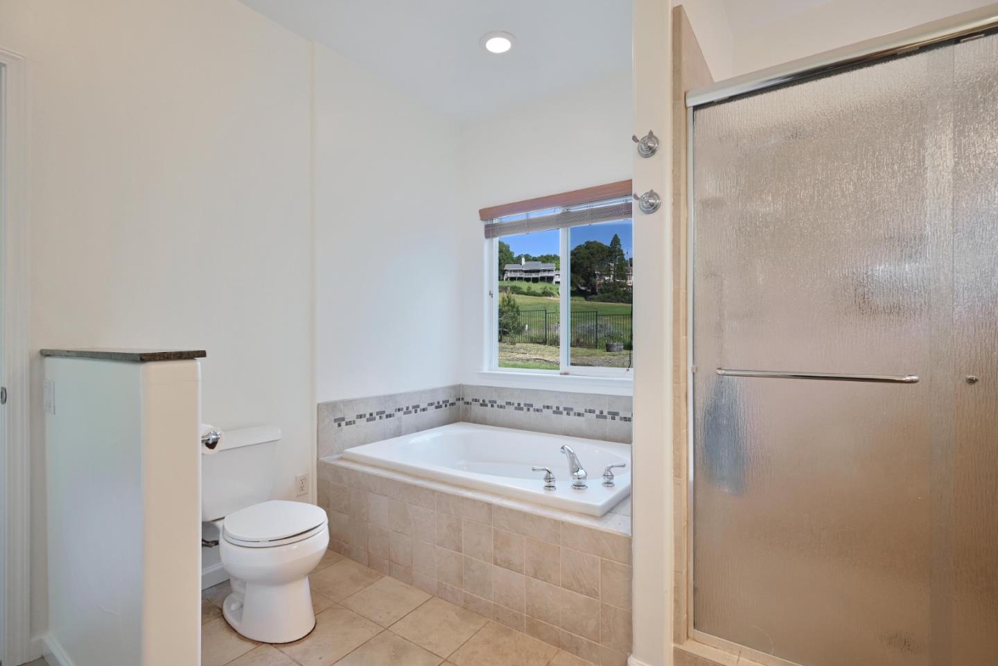 Detail Gallery Image 17 of 27 For 1685 American River Trl, Cool,  CA 95614 - 3 Beds | 2 Baths