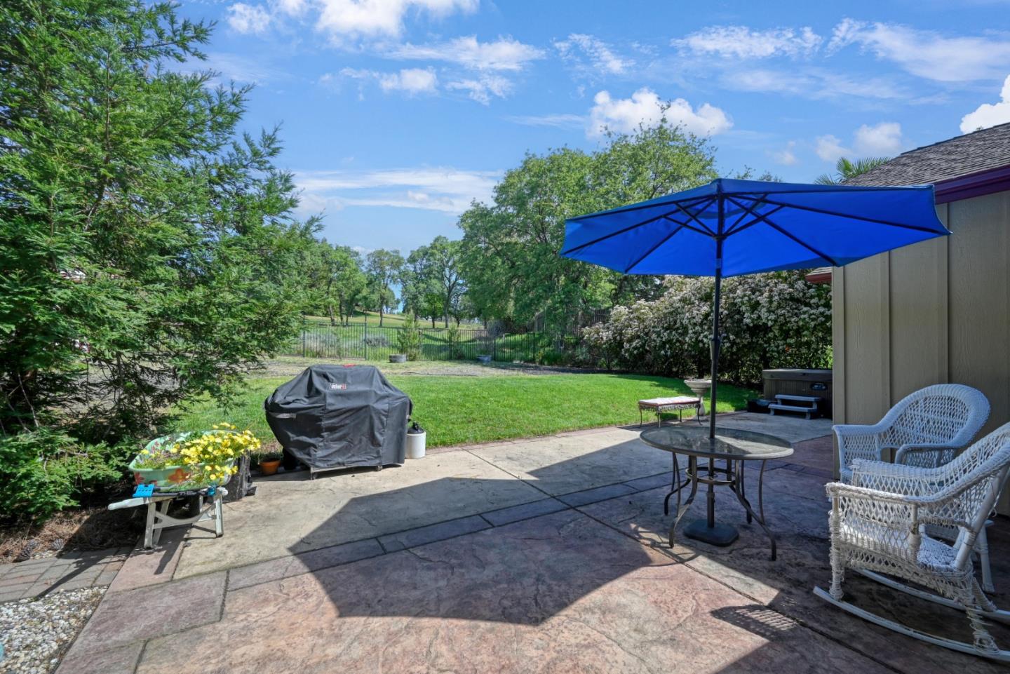 Detail Gallery Image 19 of 27 For 1685 American River Trl, Cool,  CA 95614 - 3 Beds | 2 Baths
