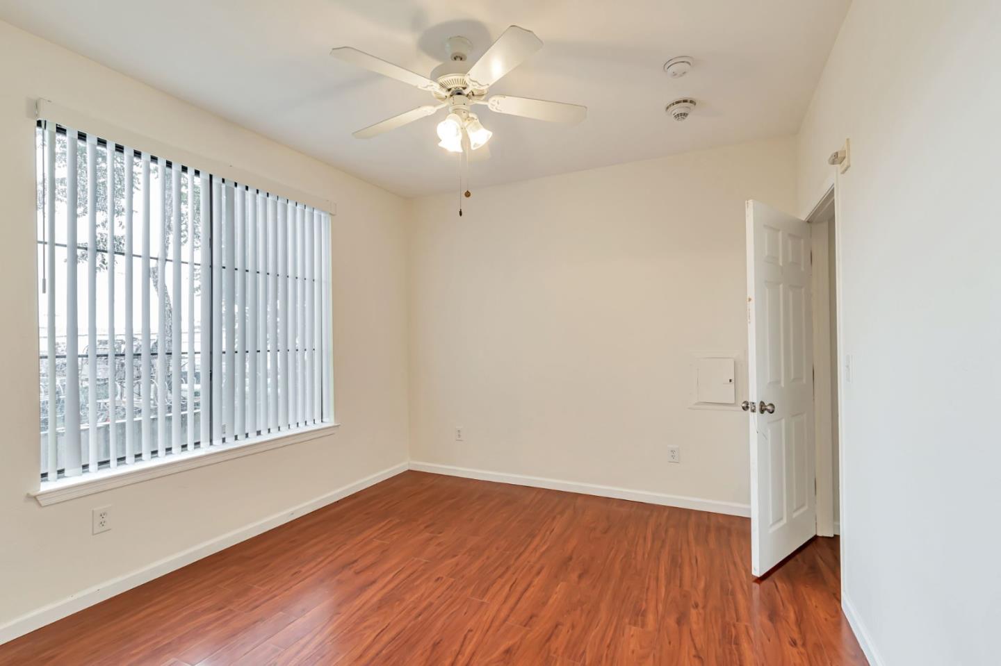 Detail Gallery Image 15 of 17 For 1060 S 3rd St #153,  San Jose,  CA 95112 - 2 Beds | 2 Baths