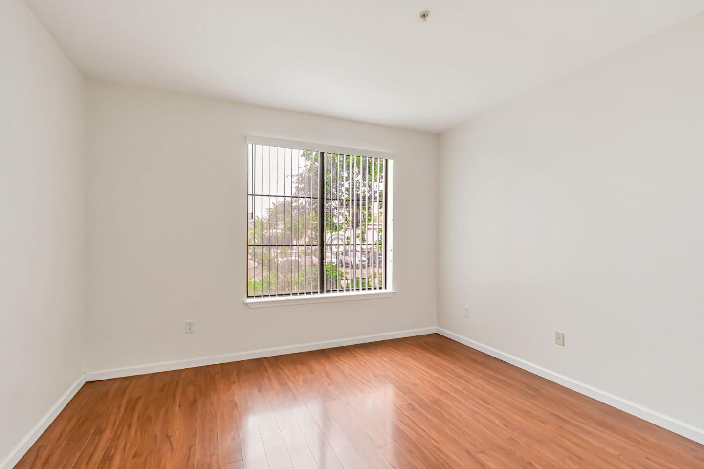 Detail Gallery Image 17 of 17 For 1060 S 3rd St #153,  San Jose,  CA 95112 - 2 Beds | 2 Baths