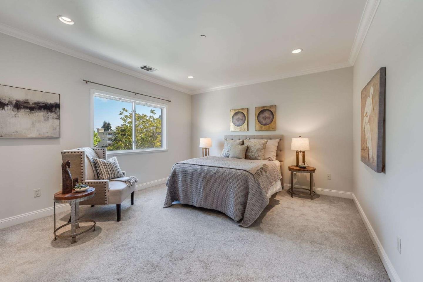 Detail Gallery Image 25 of 38 For 537 Elm St, San Carlos,  CA 94070 - 2 Beds | 2/1 Baths
