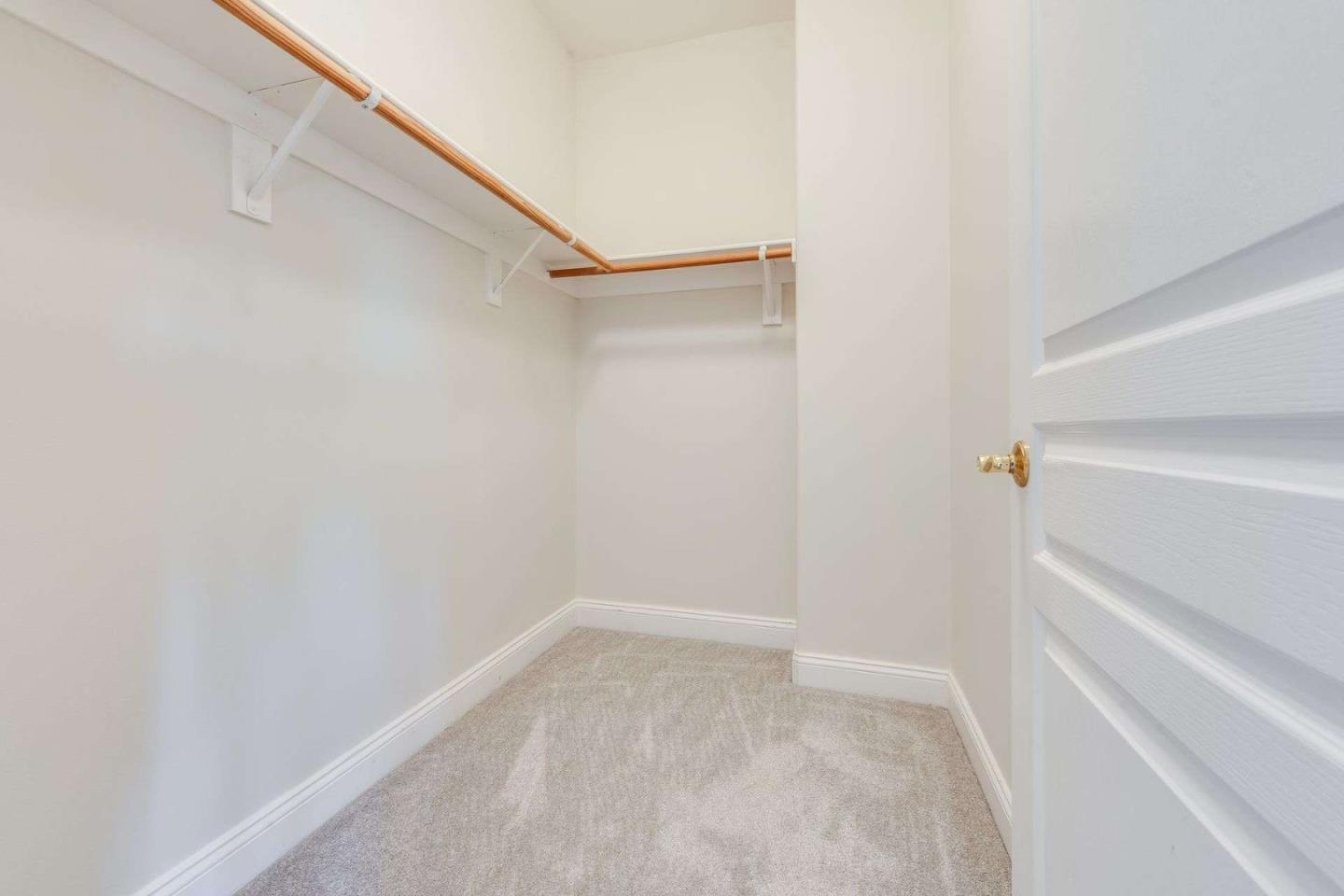 Detail Gallery Image 30 of 38 For 537 Elm St, San Carlos,  CA 94070 - 2 Beds | 2/1 Baths