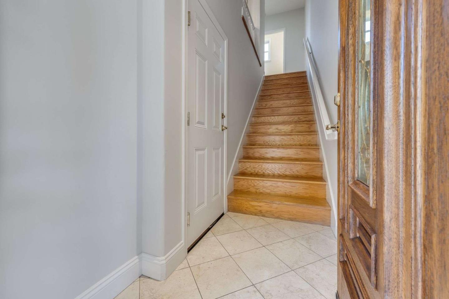 Detail Gallery Image 38 of 38 For 537 Elm St, San Carlos,  CA 94070 - 2 Beds | 2/1 Baths