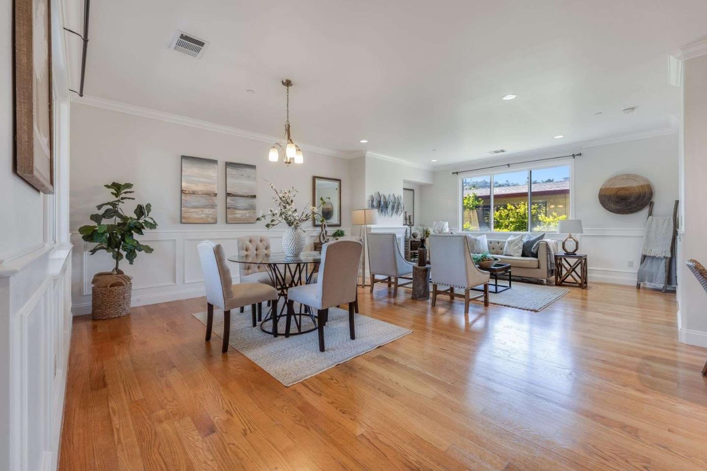 Detail Gallery Image 7 of 38 For 537 Elm St, San Carlos,  CA 94070 - 2 Beds | 2/1 Baths