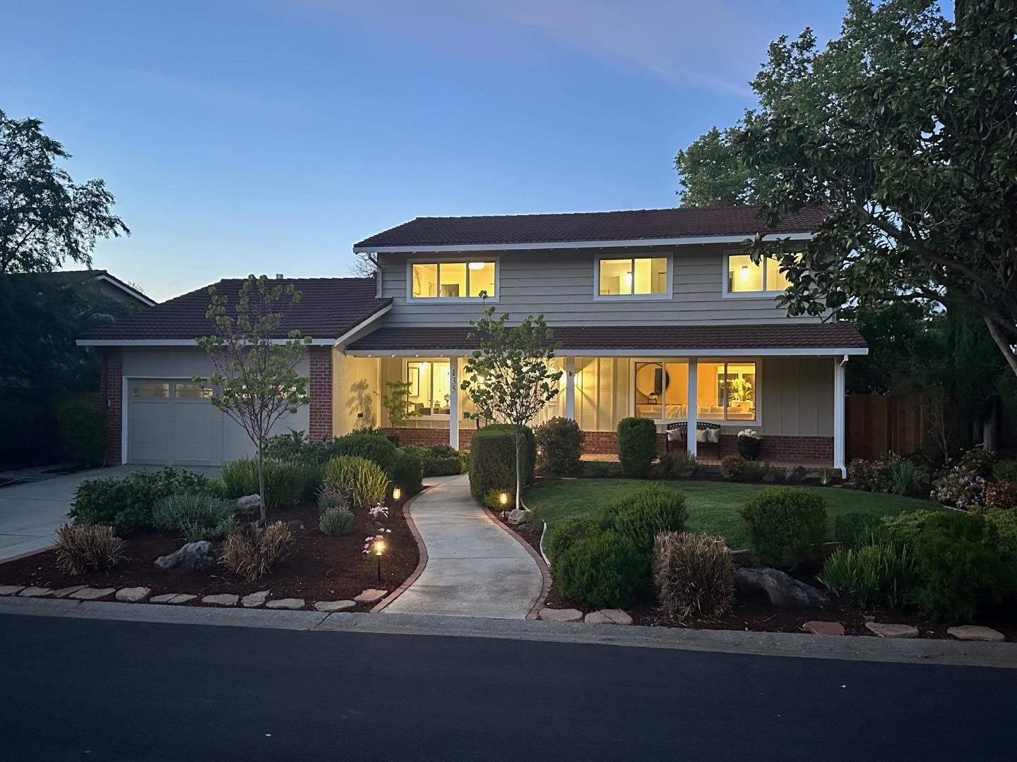 Detail Gallery Image 2 of 58 For 135 Belvue Dr, Los Gatos,  CA 95032 - 5 Beds | 3 Baths