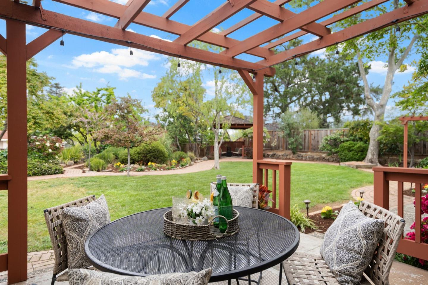 Detail Gallery Image 41 of 58 For 135 Belvue Dr, Los Gatos,  CA 95032 - 5 Beds | 3 Baths