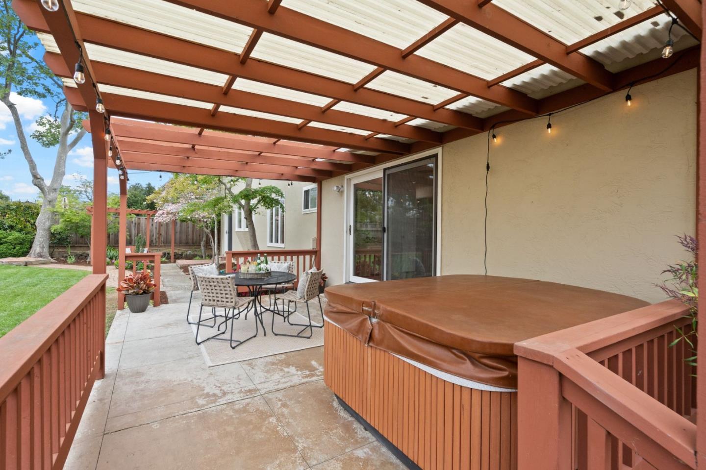 Detail Gallery Image 42 of 58 For 135 Belvue Dr, Los Gatos,  CA 95032 - 5 Beds | 3 Baths