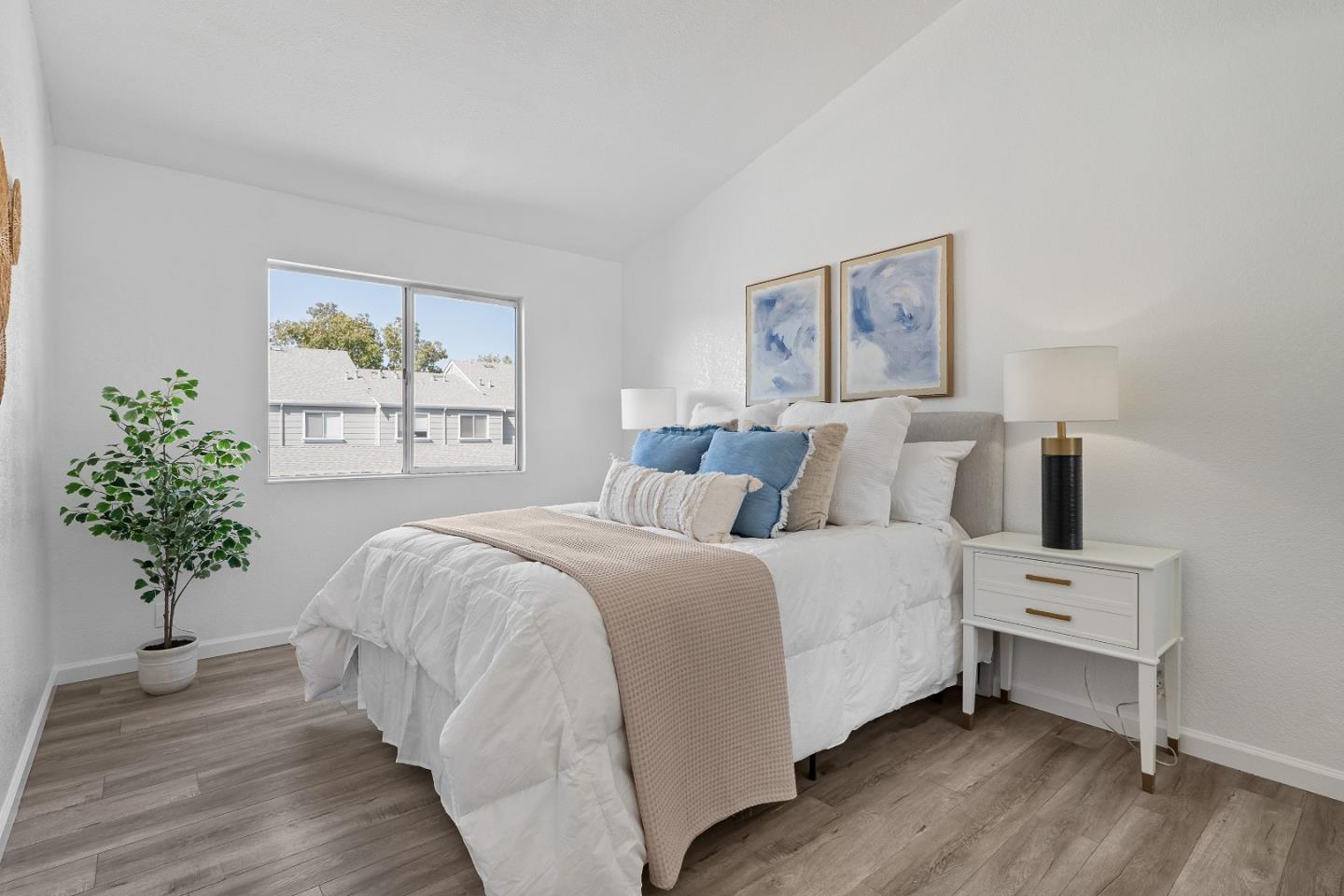Detail Gallery Image 15 of 36 For 1508 Briartree Dr, San Jose,  CA 95131 - 2 Beds | 2 Baths
