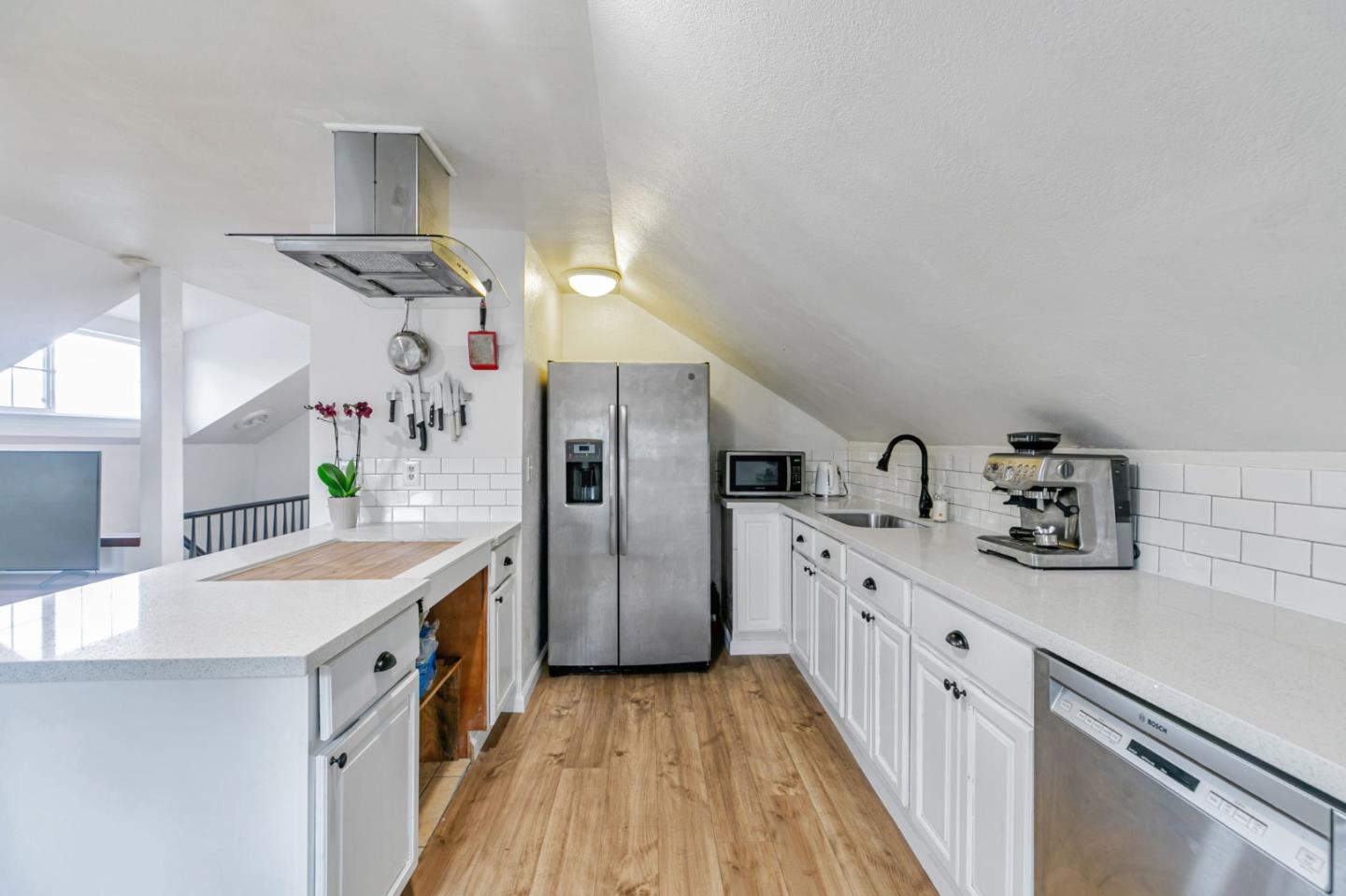 Detail Gallery Image 37 of 59 For 351 S 23rd St a,  San Jose,  CA 95116 - 4 Beds | 3 Baths