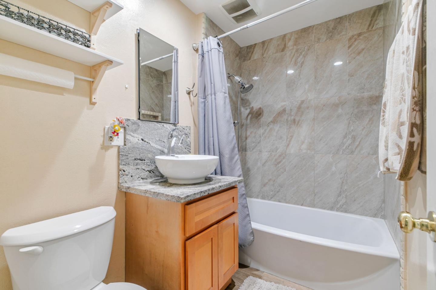 Detail Gallery Image 49 of 59 For 351 S 23rd St a,  San Jose,  CA 95116 - 4 Beds | 3 Baths
