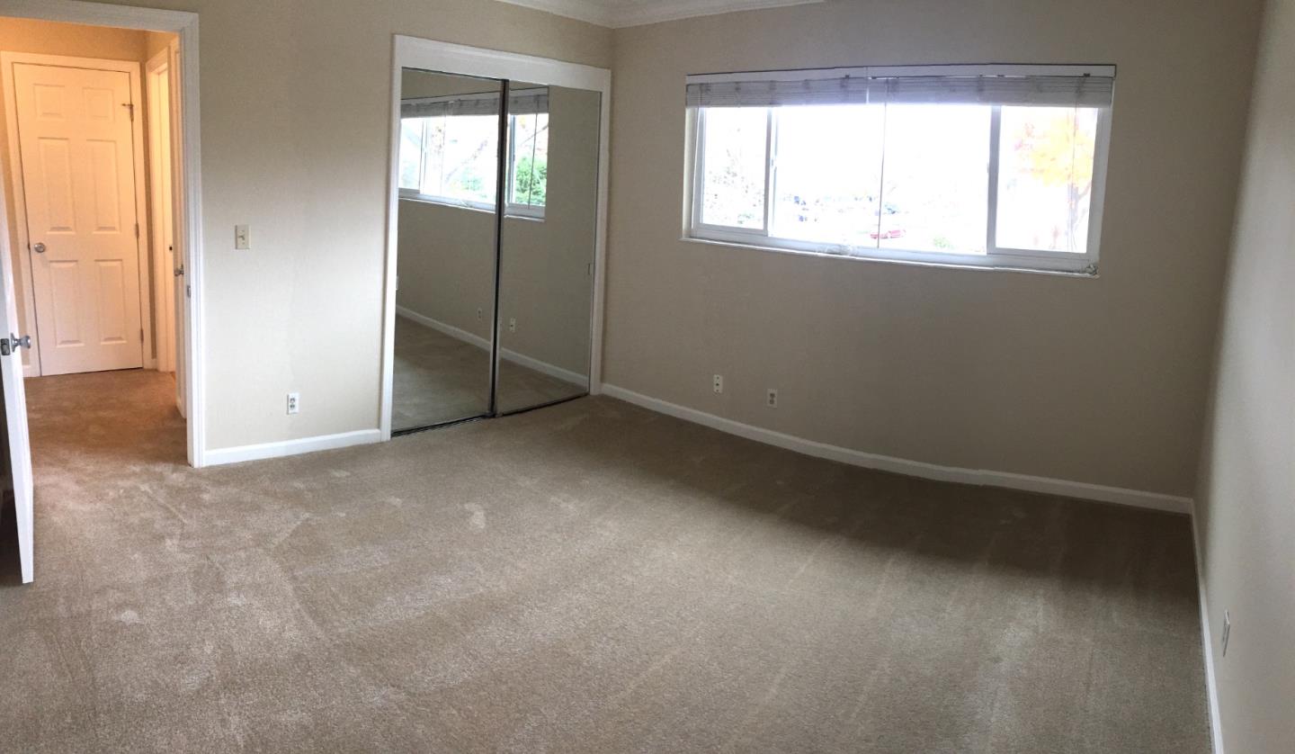 Detail Gallery Image 11 of 17 For 1290 Brookfield Ave, Sunnyvale,  CA 94087 - – Beds | – Baths