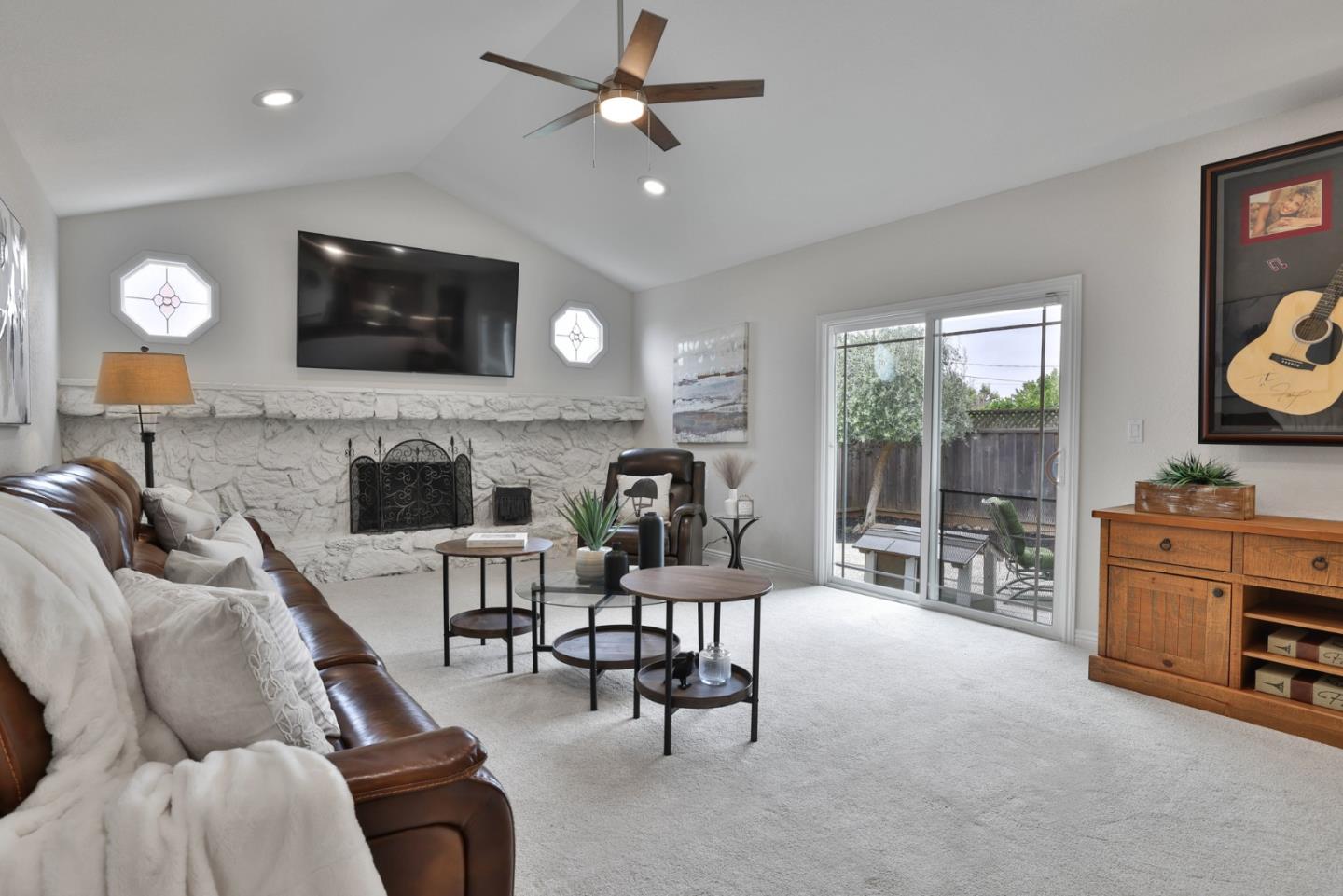 Detail Gallery Image 17 of 67 For 2017 Gypsy Ave, San Martin,  CA 95046 - 4 Beds | 2/1 Baths