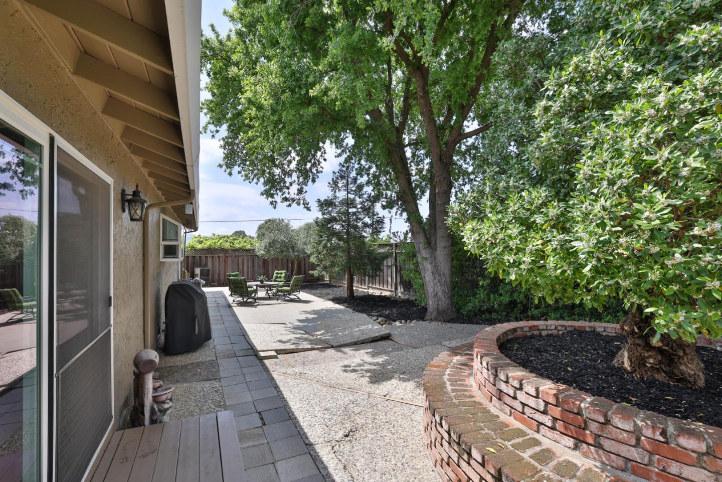 Detail Gallery Image 42 of 67 For 2017 Gypsy Ave, San Martin,  CA 95046 - 4 Beds | 2/1 Baths