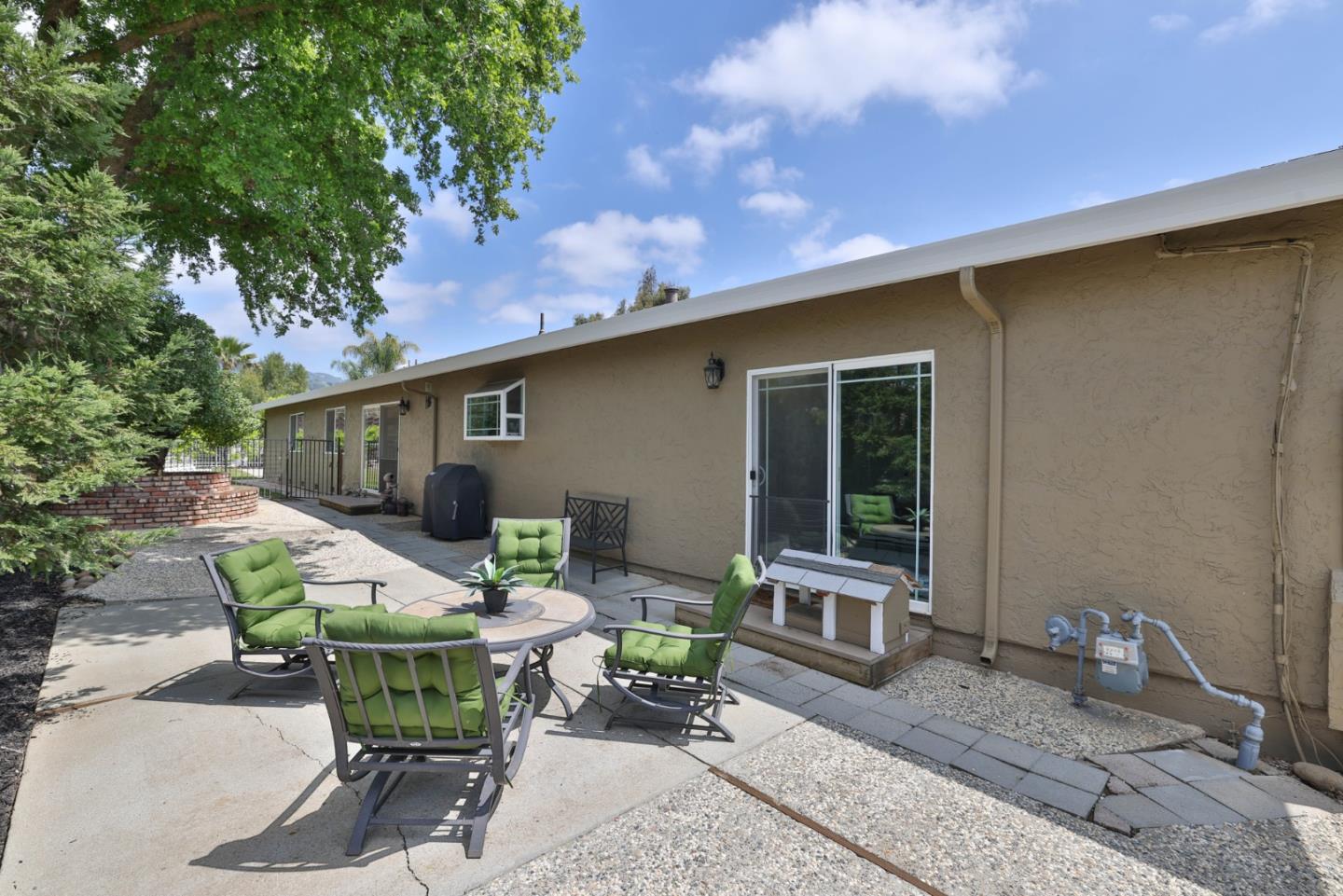 Detail Gallery Image 44 of 67 For 2017 Gypsy Ave, San Martin,  CA 95046 - 4 Beds | 2/1 Baths