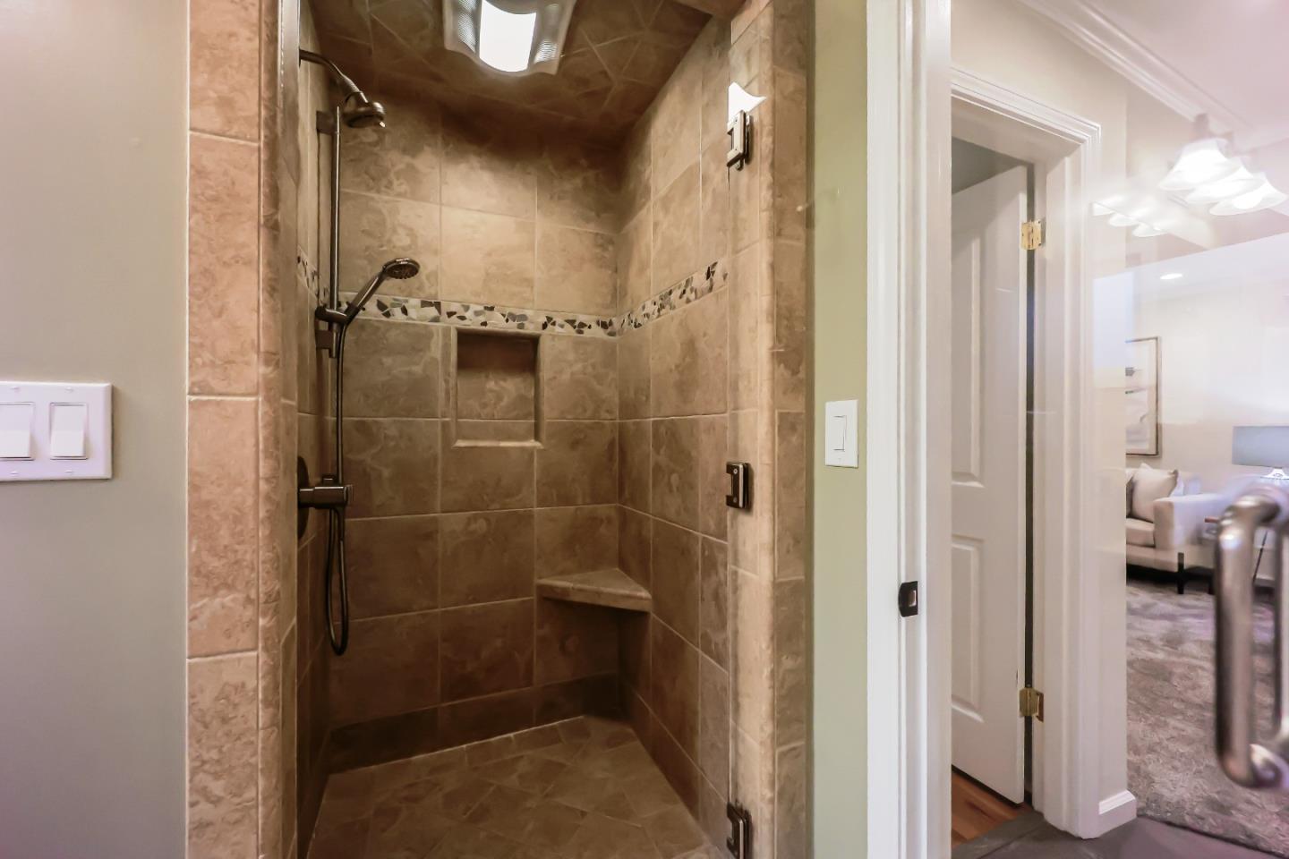Detail Gallery Image 74 of 100 For 1129 Johnson St, Redwood City,  CA 94061 - 3 Beds | 3 Baths