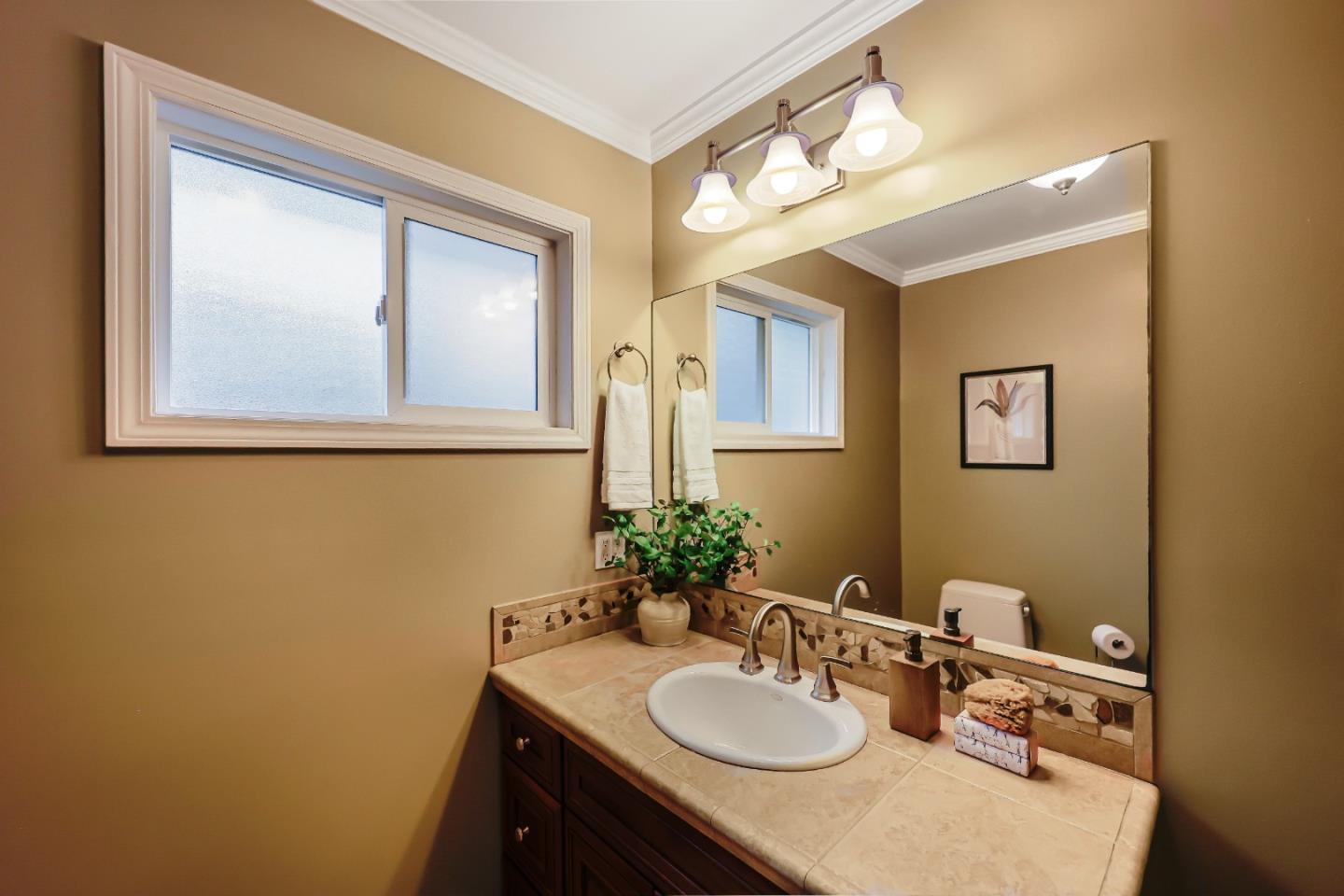 Detail Gallery Image 79 of 100 For 1129 Johnson St, Redwood City,  CA 94061 - 3 Beds | 3 Baths