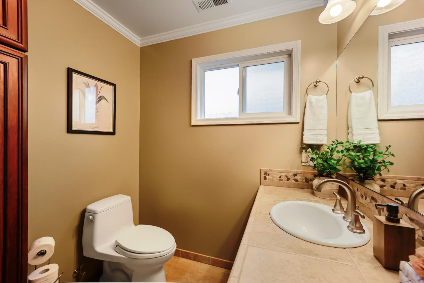 Detail Gallery Image 80 of 100 For 1129 Johnson St, Redwood City,  CA 94061 - 3 Beds | 3 Baths