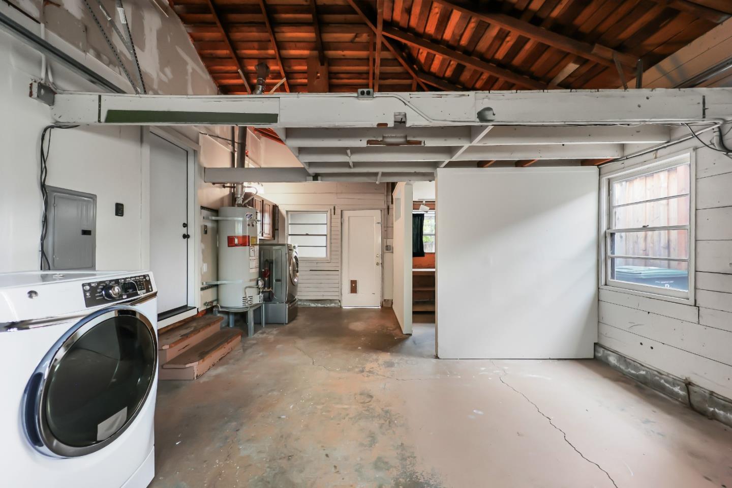 Detail Gallery Image 93 of 100 For 1129 Johnson St, Redwood City,  CA 94061 - 3 Beds | 3 Baths