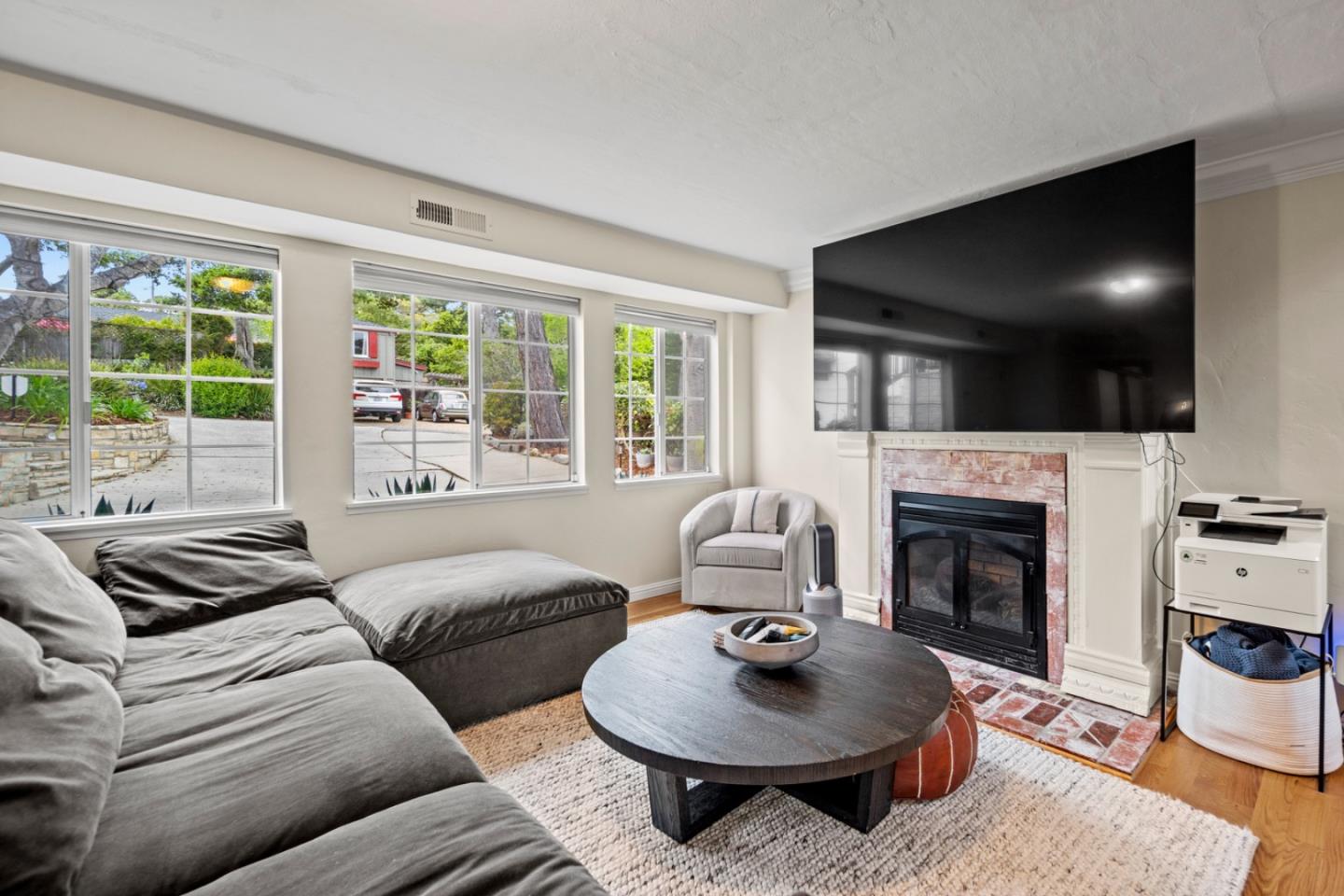 Detail Gallery Image 13 of 27 For 0 5th Avenue 3 Se of Perry Newberry Ave, Carmel,  CA 93921 - 3 Beds | 2 Baths