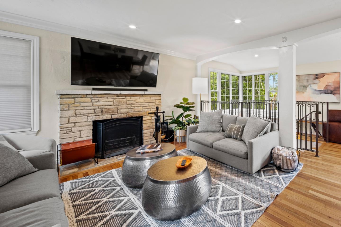 Detail Gallery Image 6 of 27 For 0 5th Avenue 3 Se of Perry Newberry Ave, Carmel,  CA 93921 - 3 Beds | 2 Baths