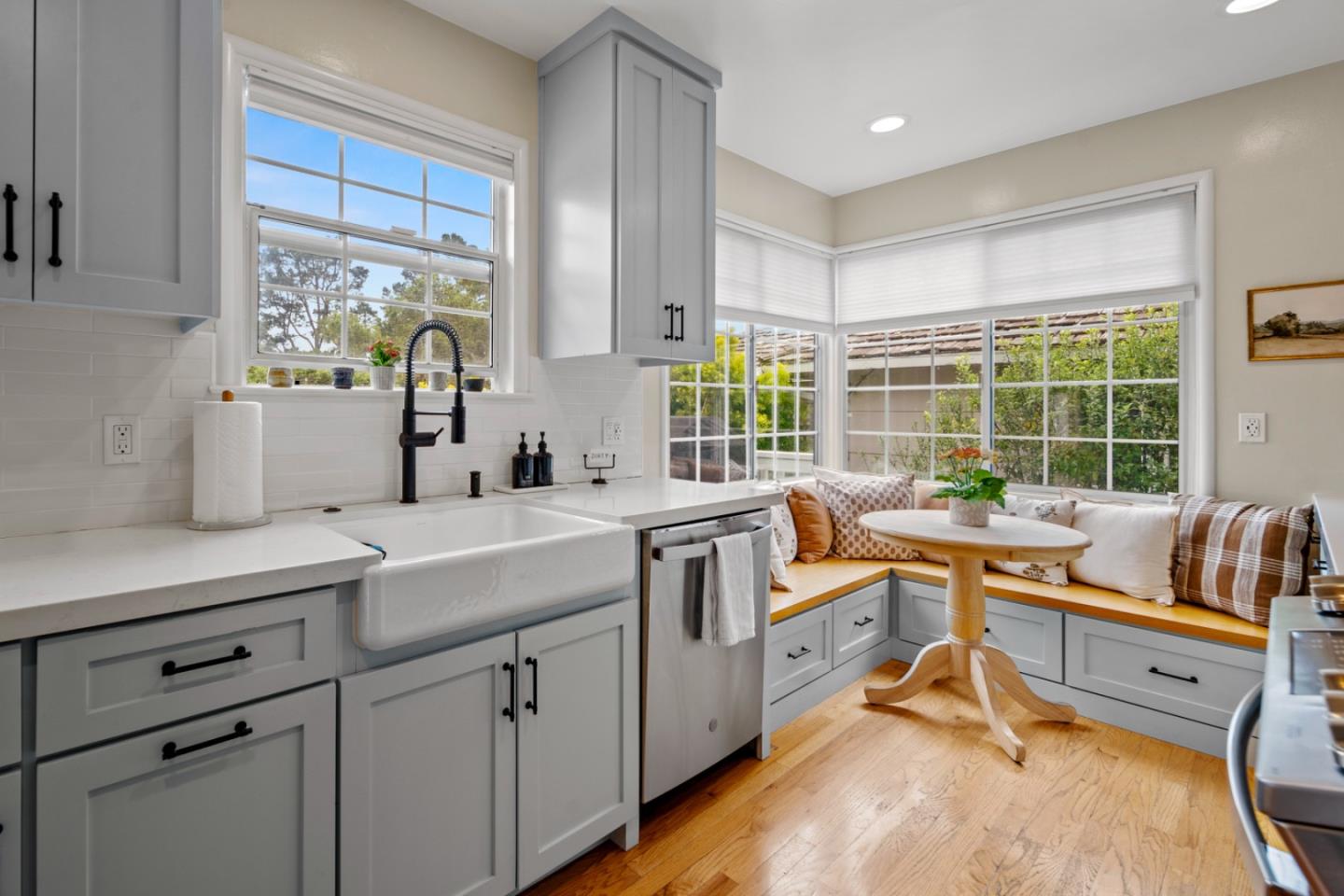 Detail Gallery Image 7 of 27 For 0 5th Avenue 3 Se of Perry Newberry Ave, Carmel,  CA 93921 - 3 Beds | 2 Baths