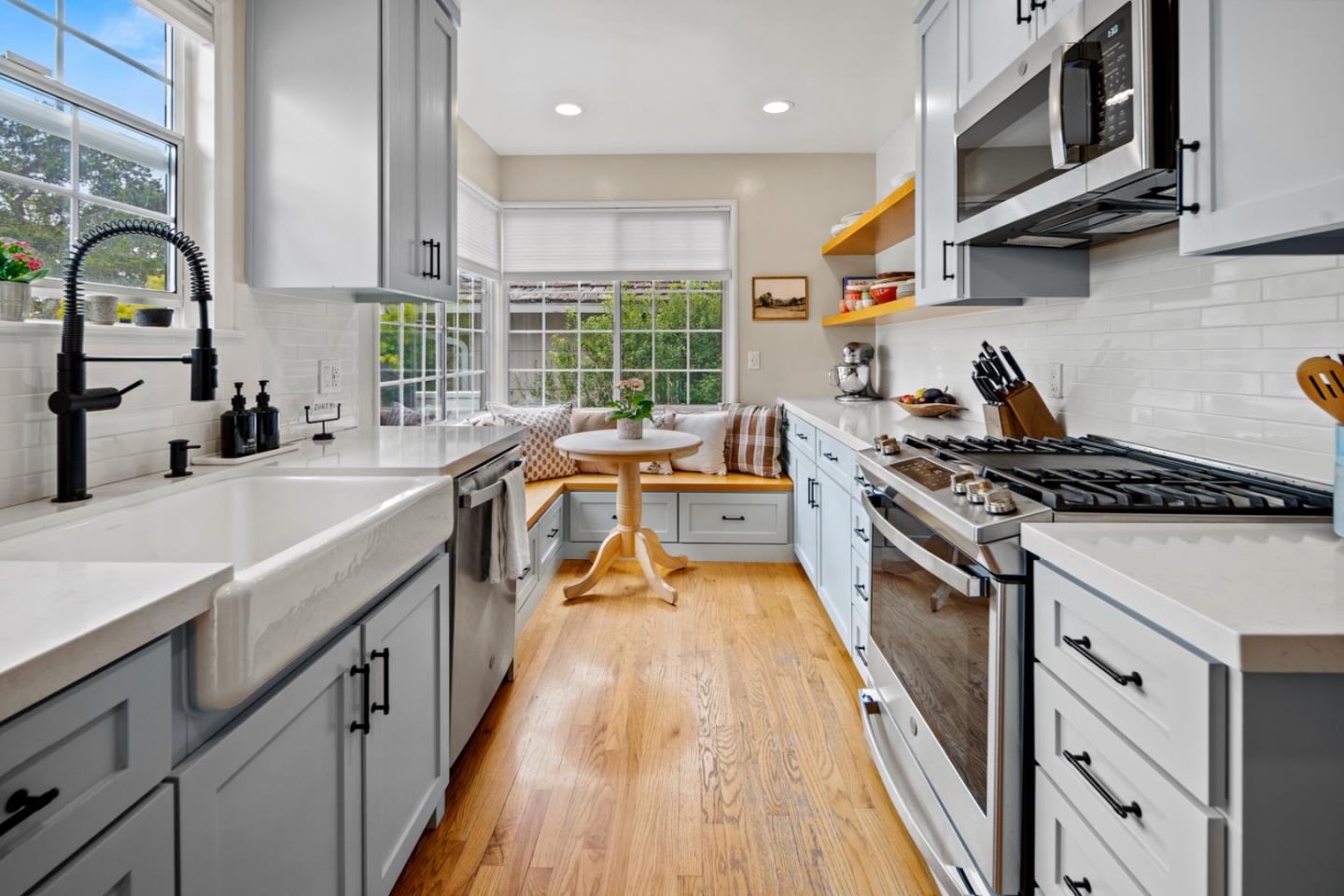 Detail Gallery Image 8 of 27 For 0 5th Avenue 3 Se of Perry Newberry Ave, Carmel,  CA 93921 - 3 Beds | 2 Baths