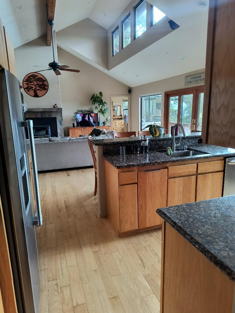 Detail Gallery Image 15 of 38 For 1380 Amaya Ridge Rd, Soquel,  CA 95073 - 3 Beds | 2/1 Baths