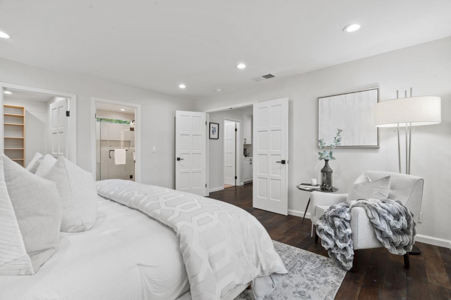 Detail Gallery Image 21 of 70 For 6852 Eldridge Dr, San Jose,  CA 95120 - 5 Beds | 2/1 Baths